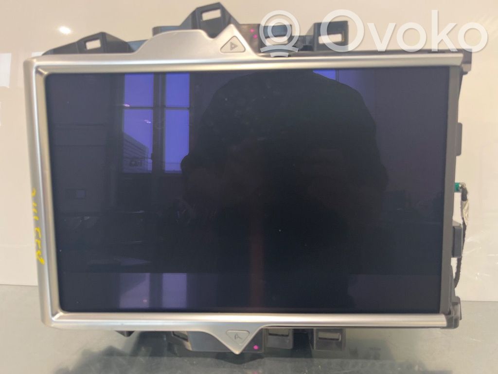 Tesla Model S Head unit multimedia control 
