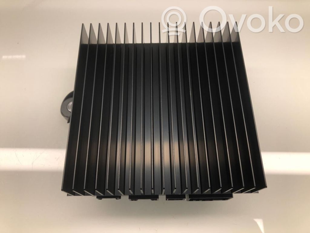 Tesla Model 3 Endstufe Audio-Verstärker 