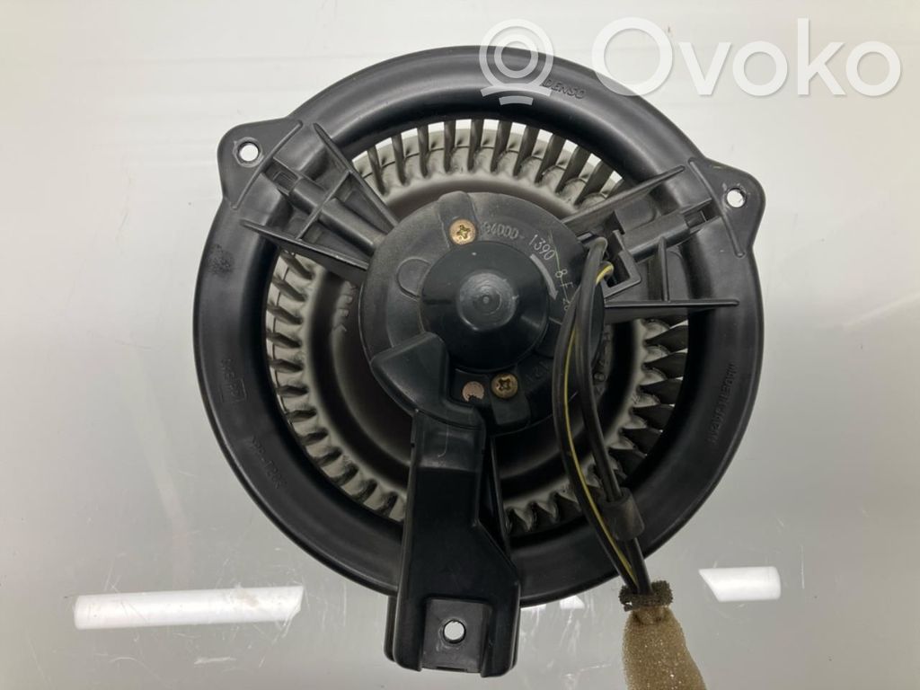 Toyota Prius (NHW20) Ventilator aerotermă 