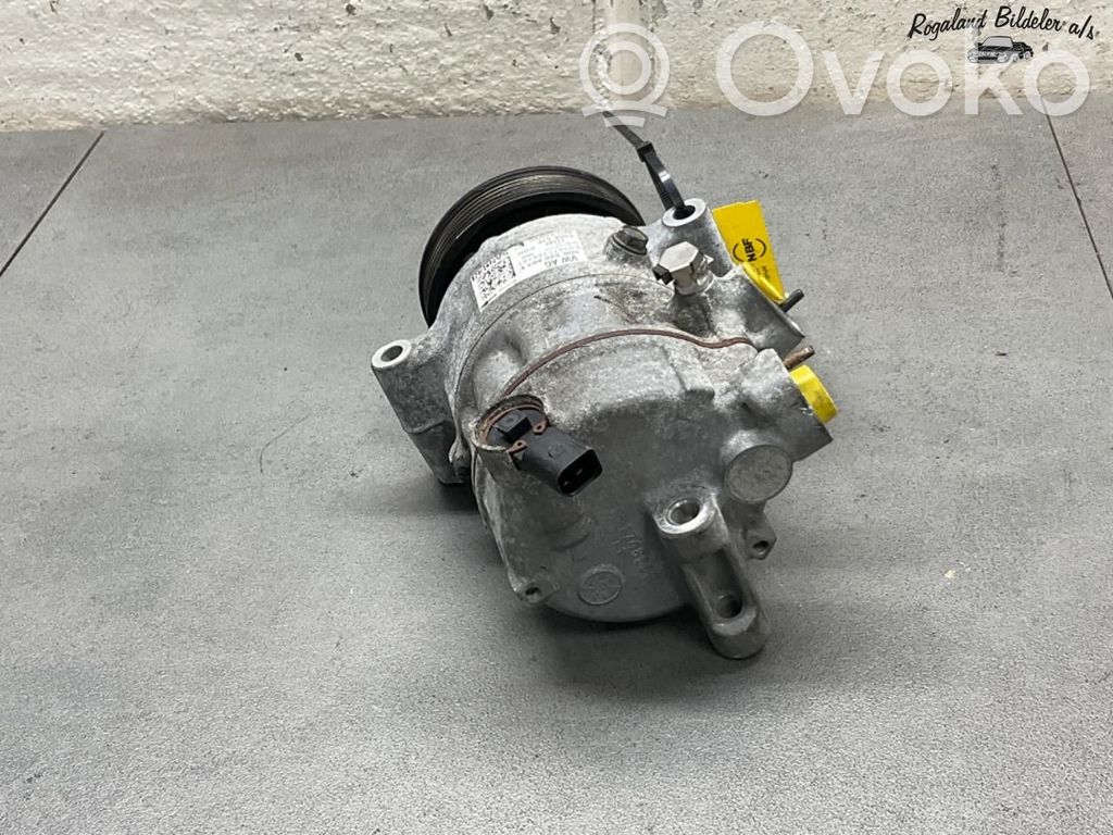 Volkswagen Polo V 6R Compressore aria condizionata (A/C) (pompa) 