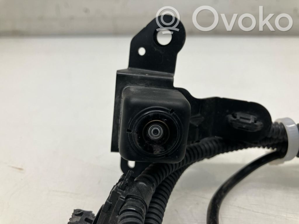 Mitsubishi Eclipse Cross Vordere Sensorhalterung Einparkhilfe Parktronic PDC 