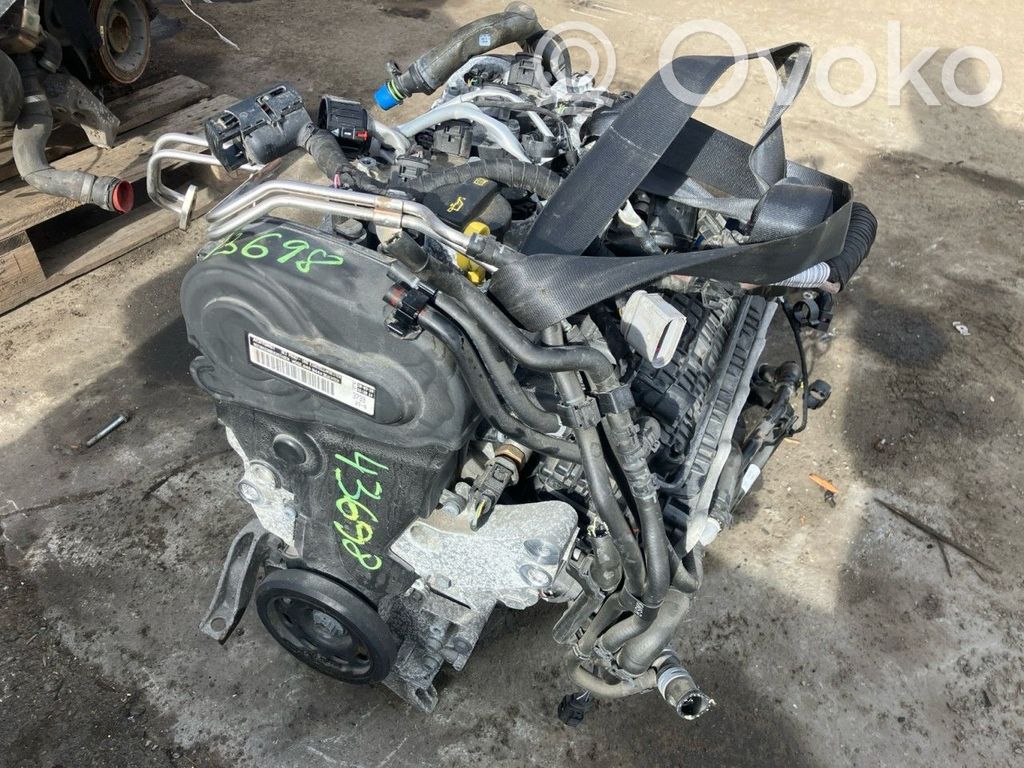 Skoda Superb B8 (3V) Motor 