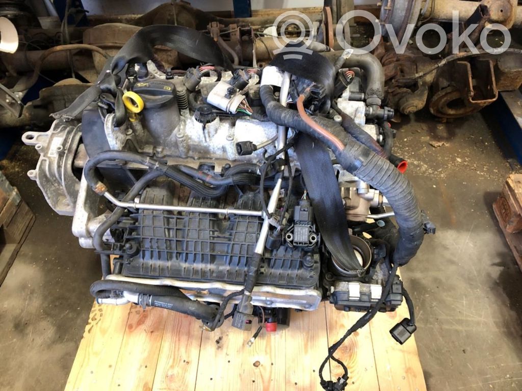 Volkswagen Golf VII Engine 