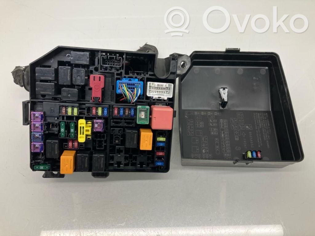 Mitsubishi Eclipse Cross Set cutie siguranțe 