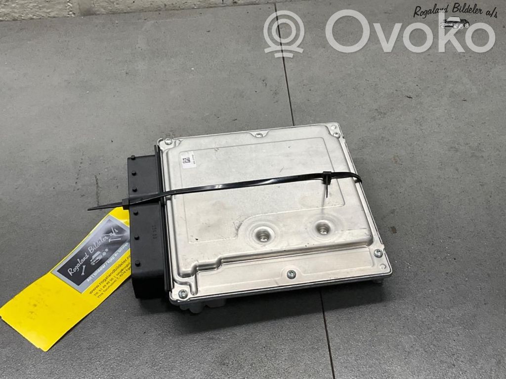 BMW X5 E70 Engine control unit/module ECU 