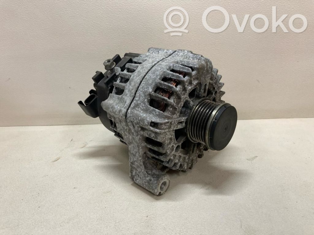 BMW 1 F20 F21 Generatorius 
