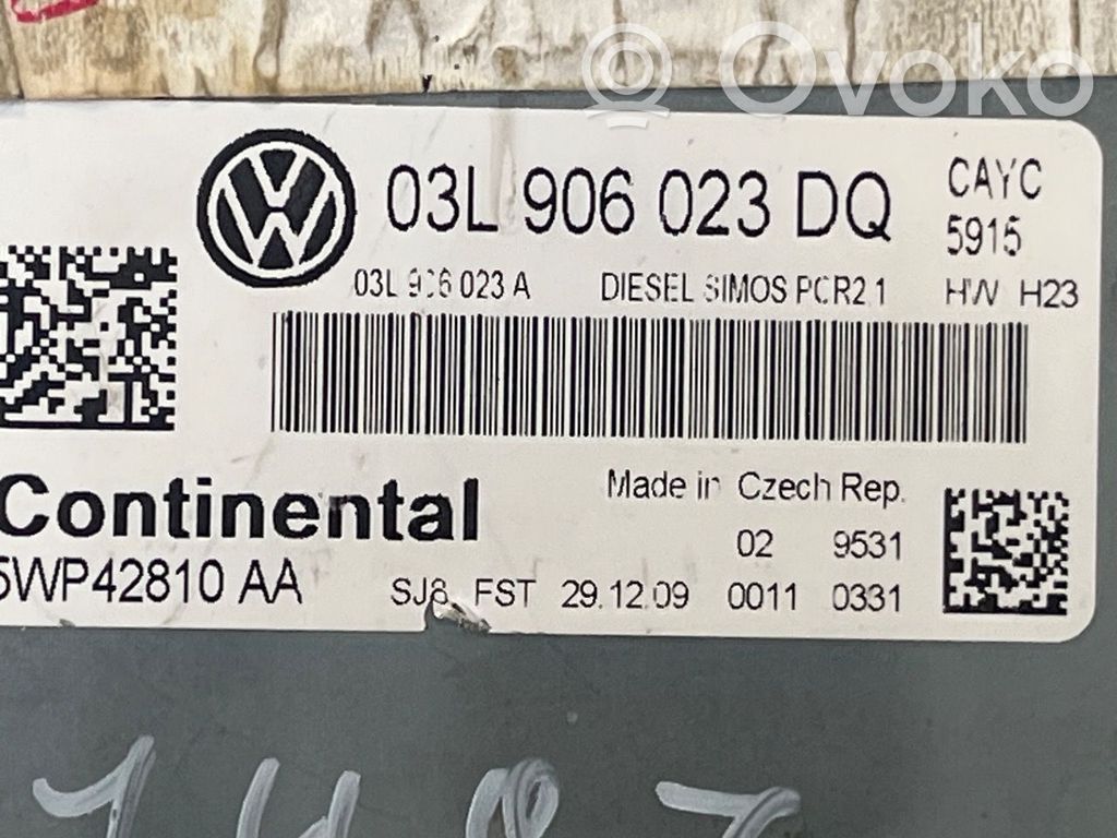 Volkswagen Golf VI Komputer / Sterownik ECU silnika 