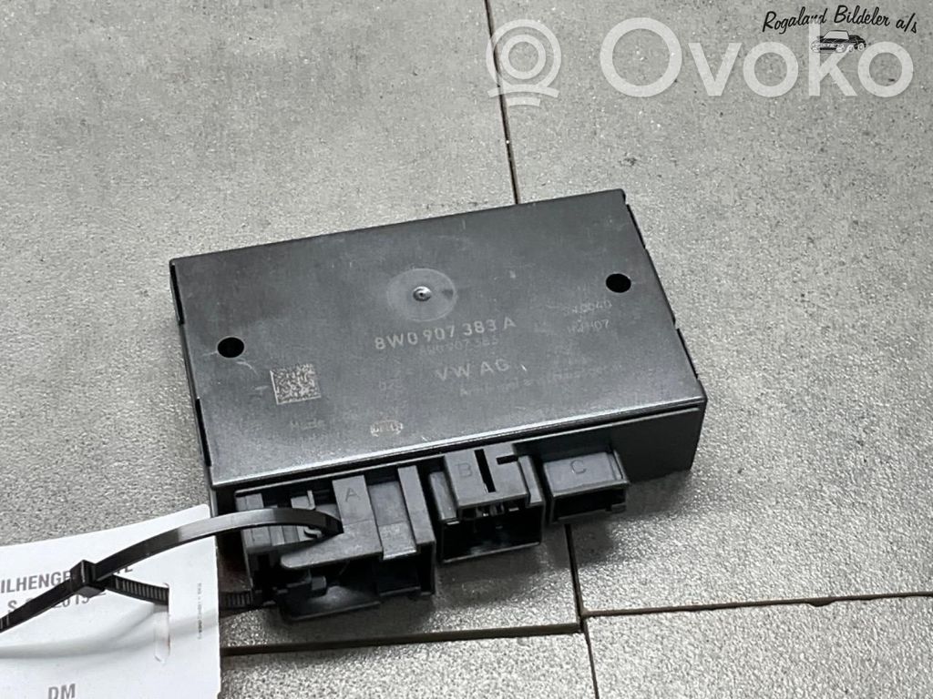 Audi e-tron Tow bar trailer control unit/module 