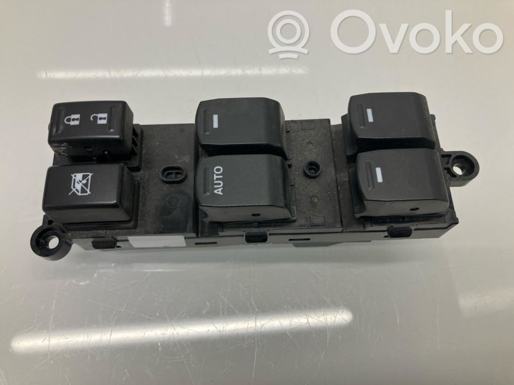 Suzuki Vitara (LY) Comutator comandă geamuri electrice 