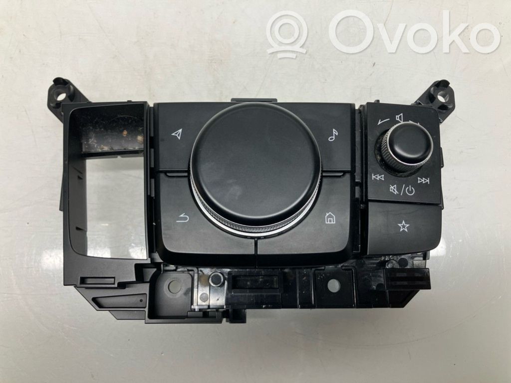 Mazda CX-30 Head unit multimedia control 