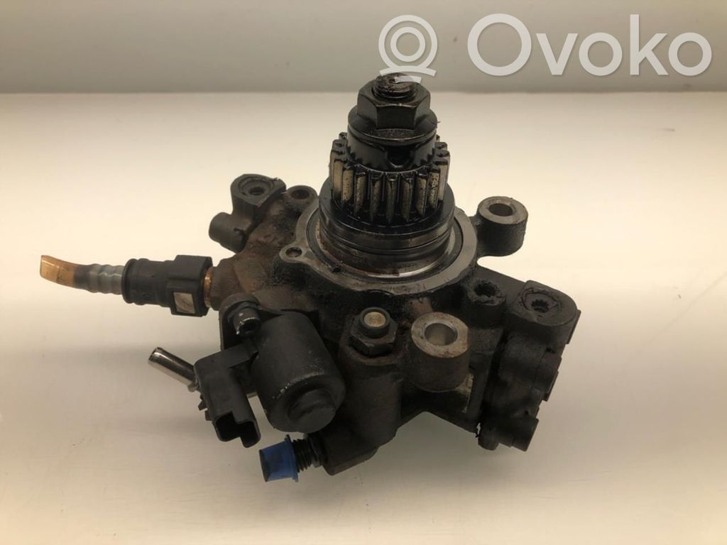 Bomba interna de combustible   167008683R,167008683R