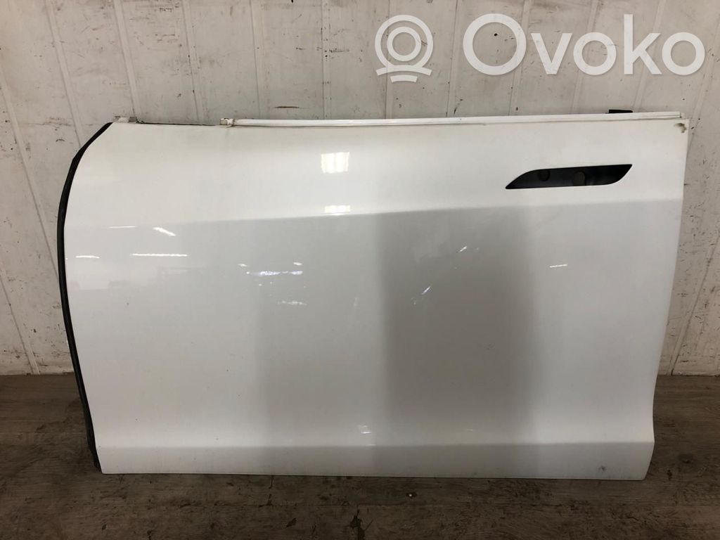 Tesla Model S Дверь 