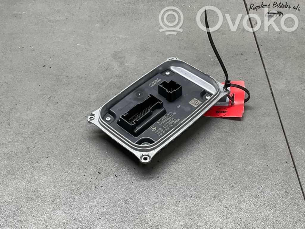 Mercedes-Benz C W206 Unidad de control/módulo de los faros xenón 