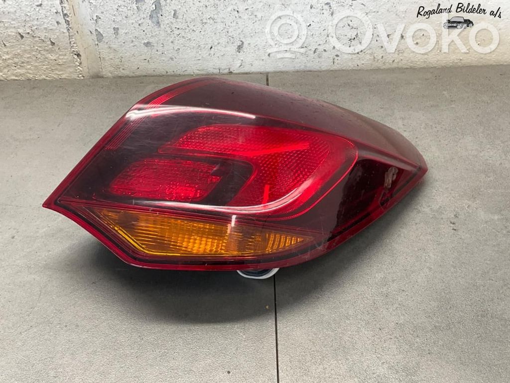 Opel Astra J Luci posteriori