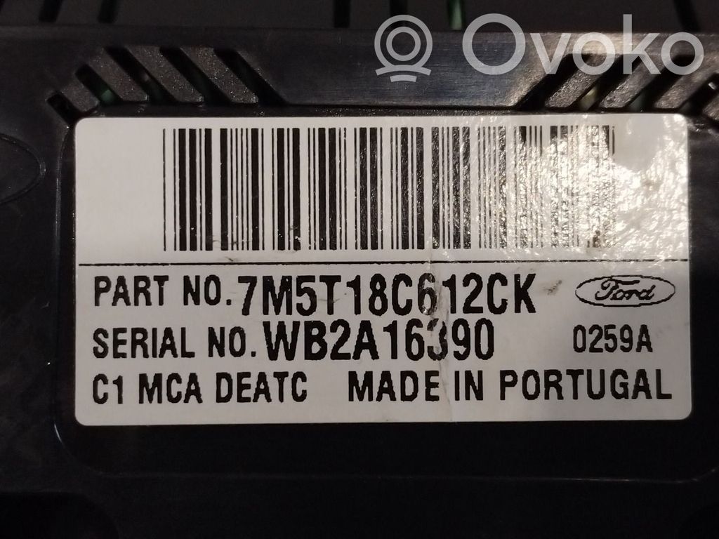 Ford Kuga I Climate control/heater control trim 