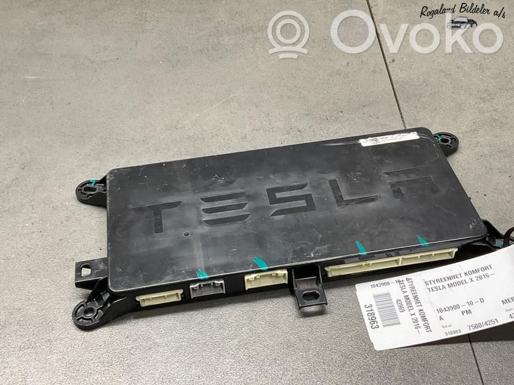 Tesla Model X Modulo di controllo del corpo centrale 