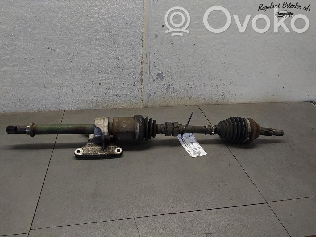 Nissan Qashqai Półoś przednia 