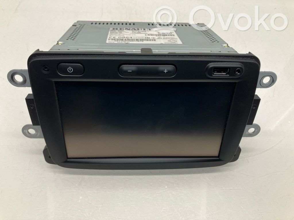 Renault Captur Radio/CD/DVD/GPS head unit 
