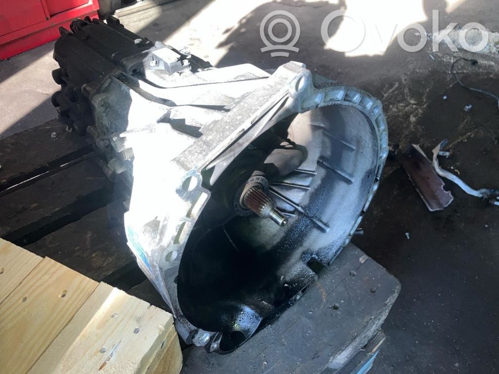 BMW 3 E90 E91 Manual 6 speed gearbox 