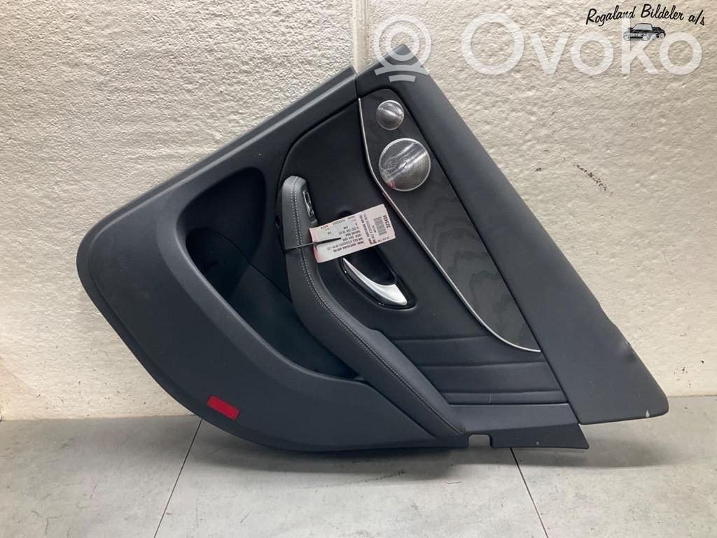 Mercedes-Benz GLC X253 C253 Rivestimento del pannello della portiera anteriore