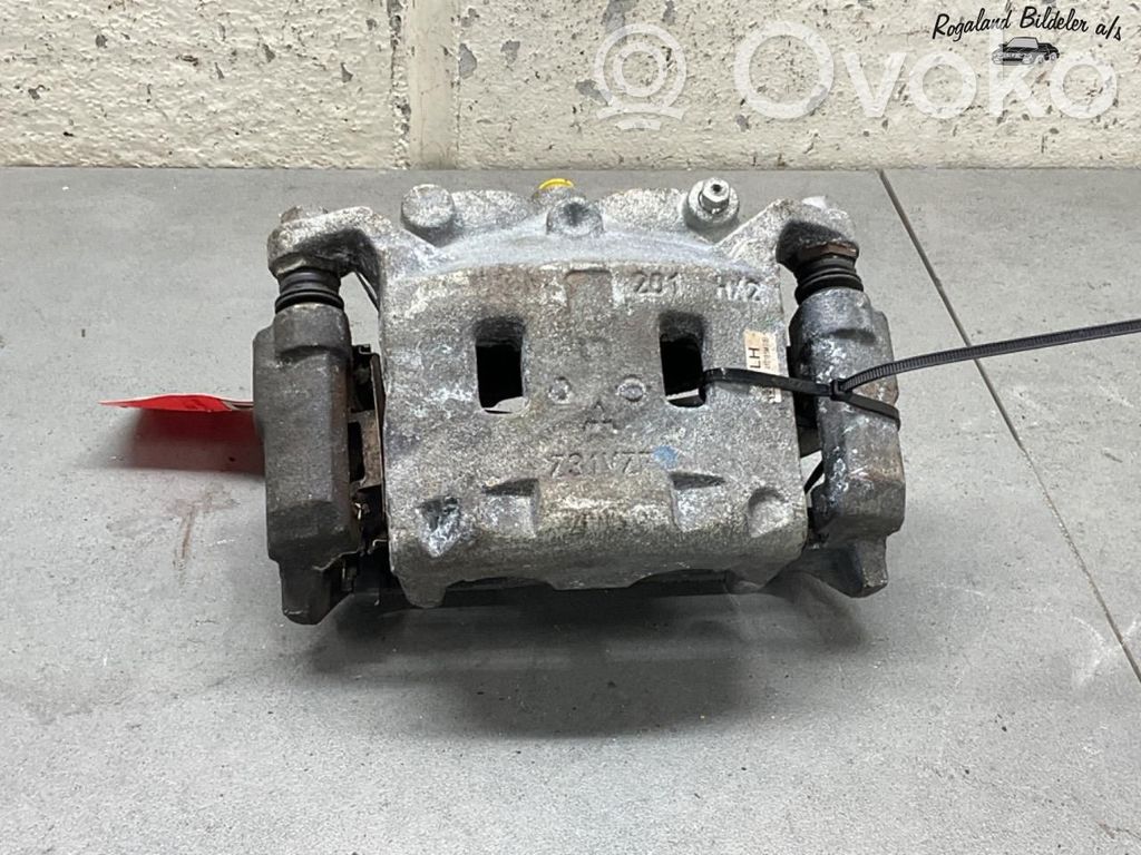 Nissan Ariya Pinza del freno anteriore