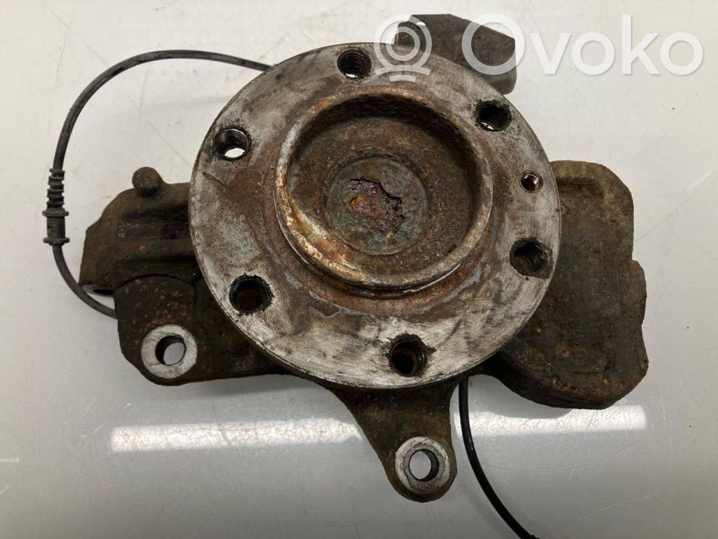 Achsschenkel vorne   2E0407304M,2E0407304M