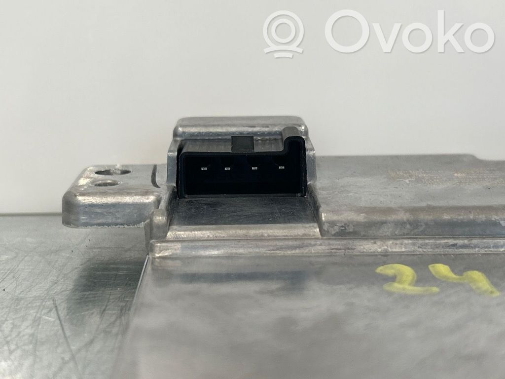 Tesla Model 3 Other control units/modules 