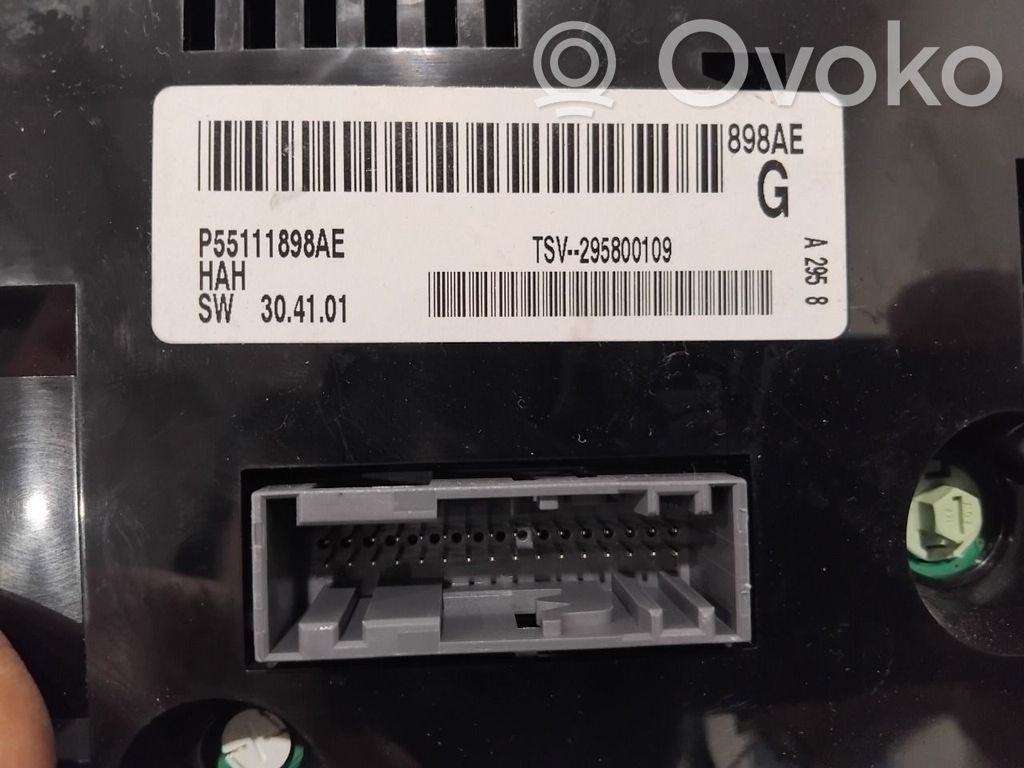 Dodge Journey Climate control/heater control trim 