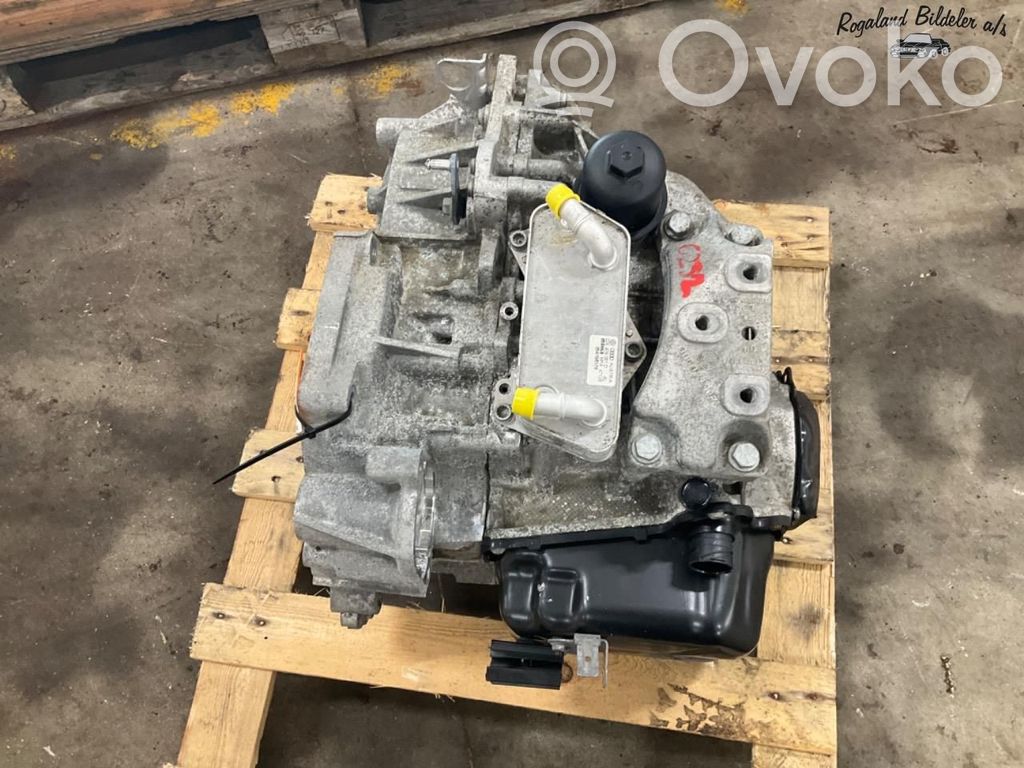 Volkswagen PASSAT B8 Caja de cambios automática 