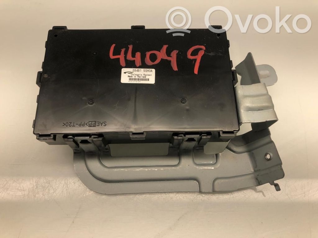 Nissan Leaf II (ZE1) Modul de control caroserie central 
