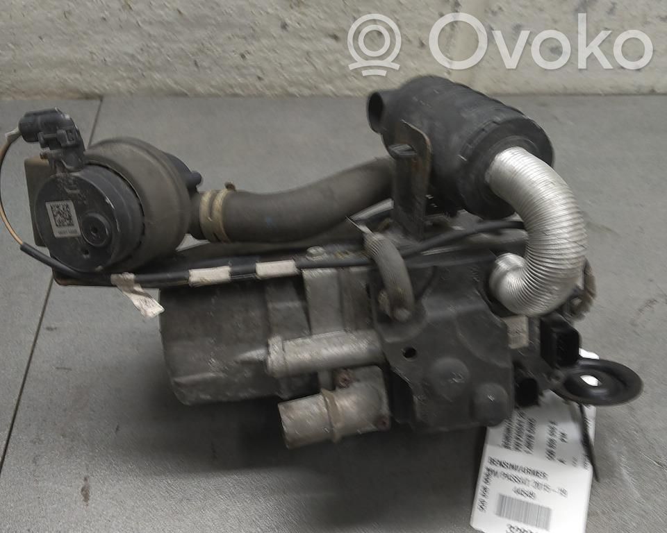 Volkswagen PASSAT B8 Riscaldatore del carburante 
