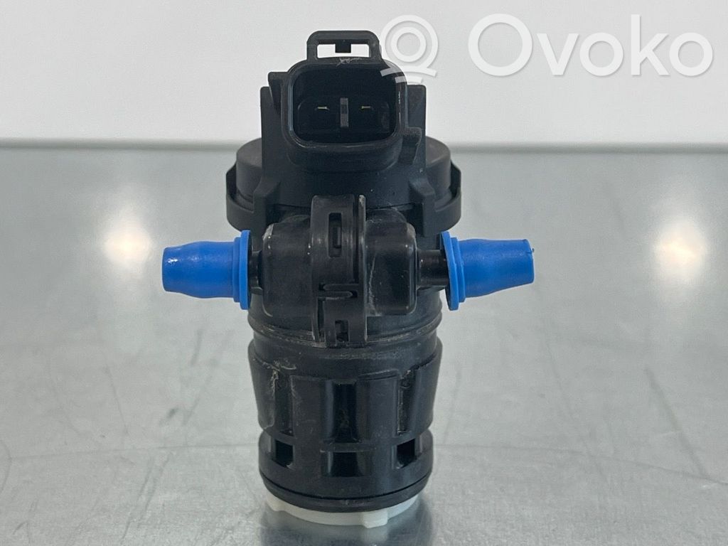Mazda CX-5 Windscreen/windshield washer pump 