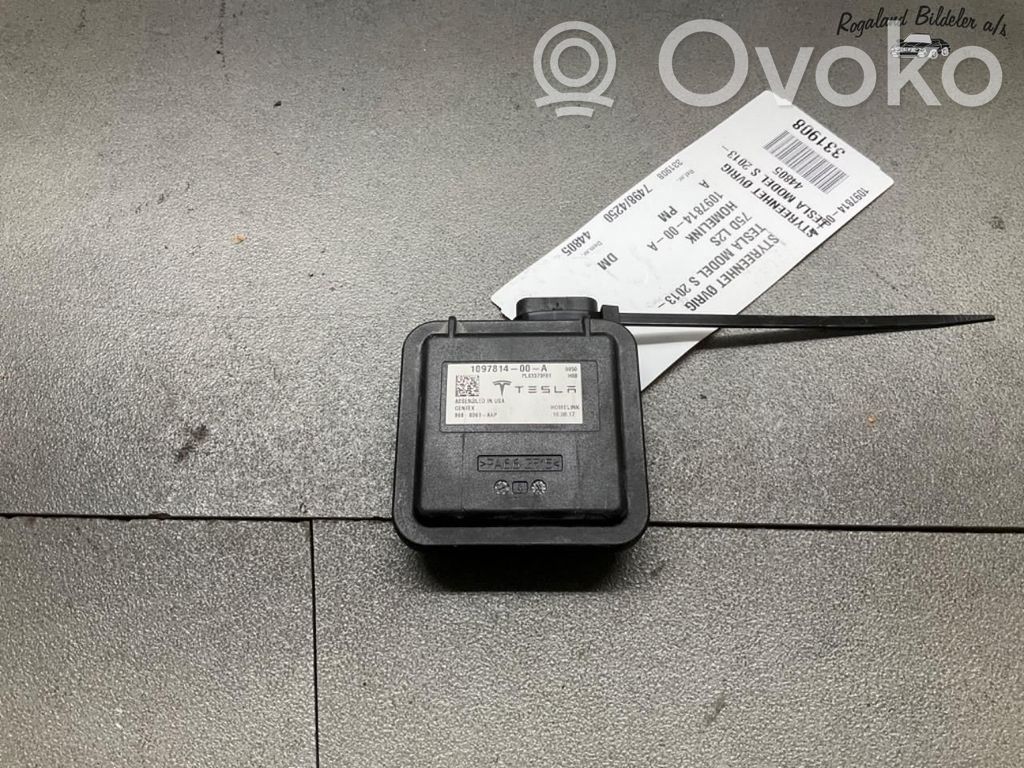 Tesla Model S Other control units/modules 