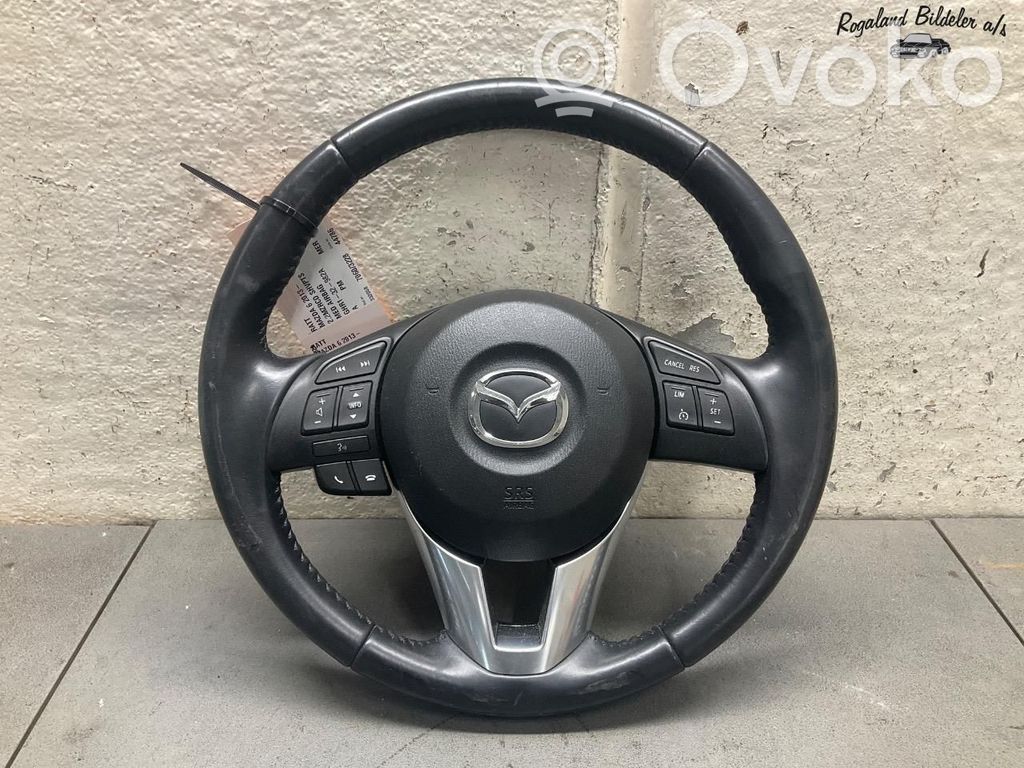 Ohjauspyörä   GHR132982A,GHP957K00A,GHP957K00A,GHP957K00A,GHR132982A
