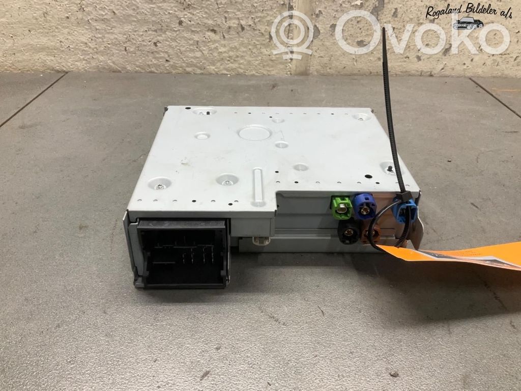 Audi Q4 e-tron Unitate principală radio/CD/DVD/GPS 