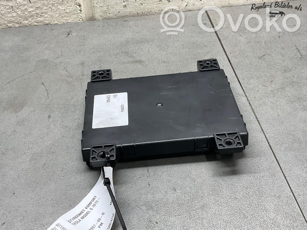 Tesla Model S Modul de control caroserie central 