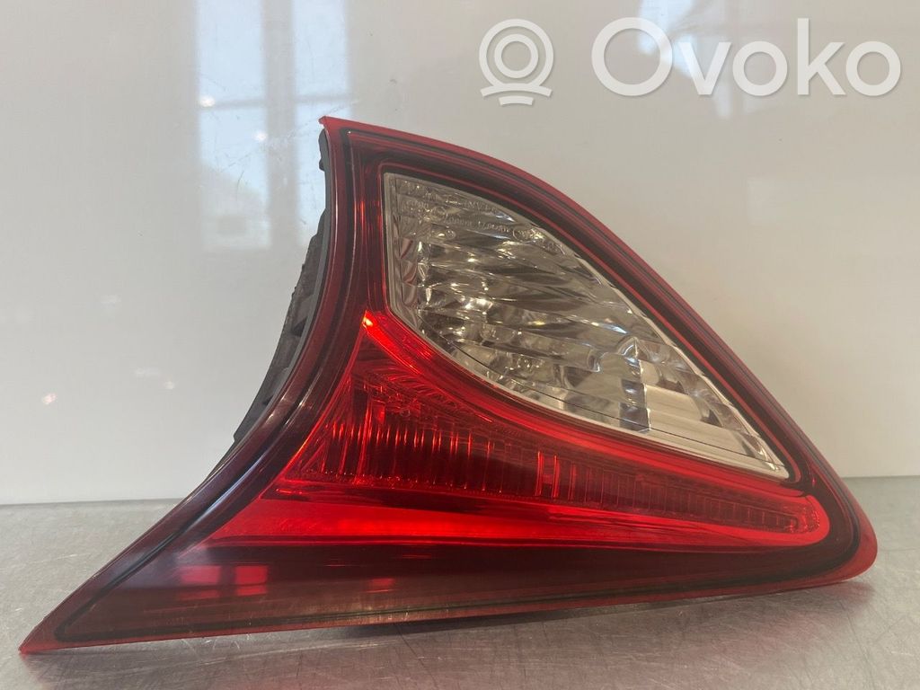 Mazda CX-5 Aizmugurējais lukturis virsbūvē 