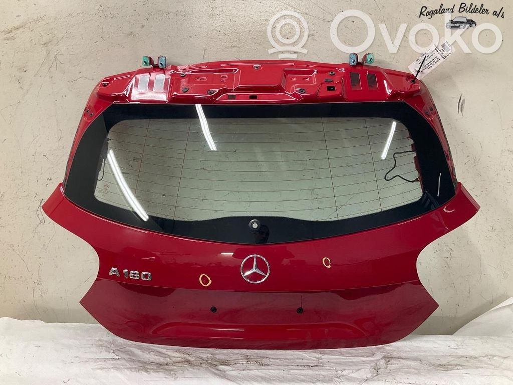 Mercedes-Benz A W176 Hayon/capotă portbagaj