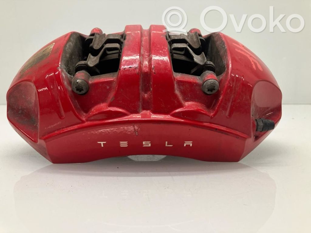 Tesla Model 3 Передний суппорт 