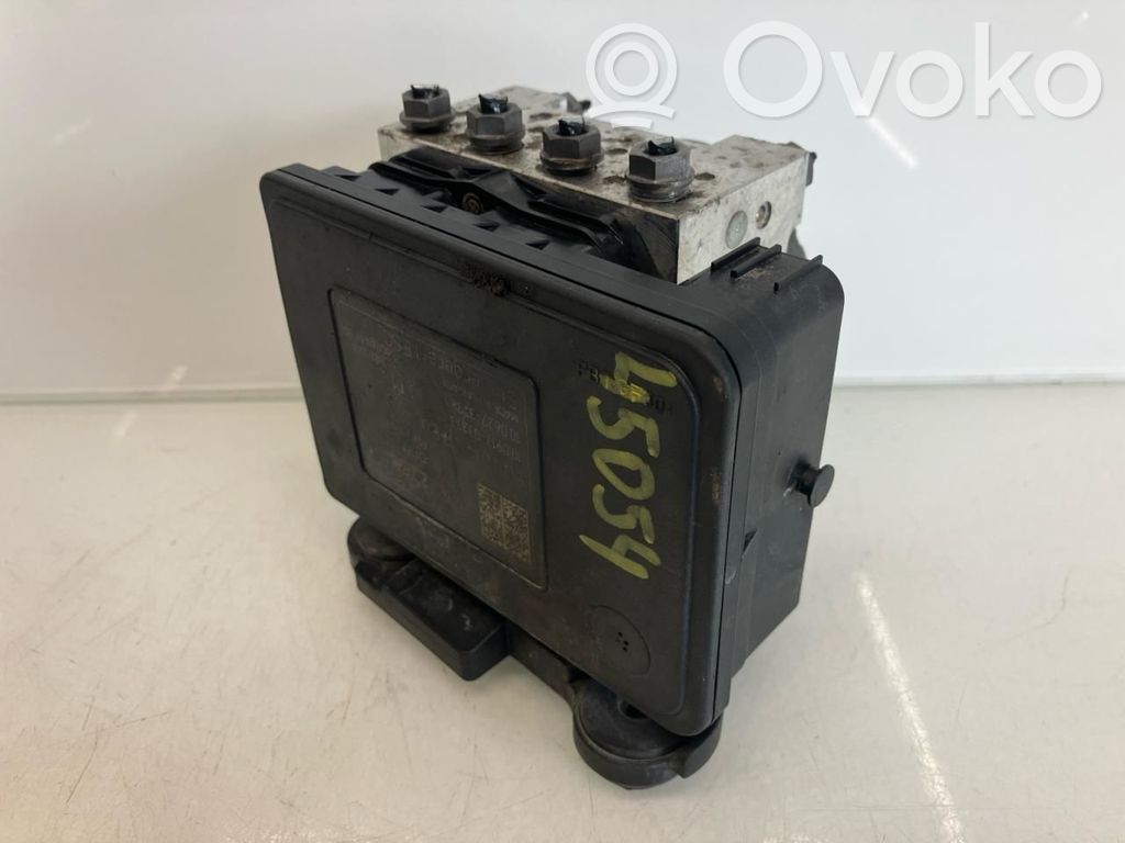 Volkswagen Touran III ABS-pumppu 