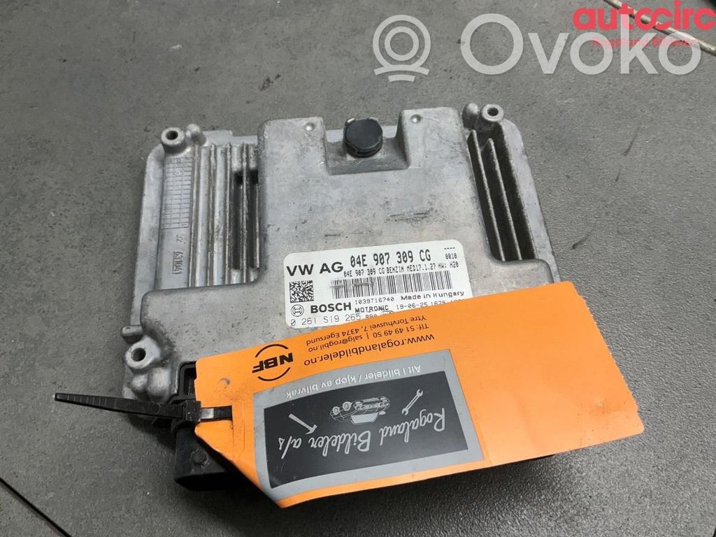 Volkswagen PASSAT B8 Unidad de control/módulo ECU del motor 