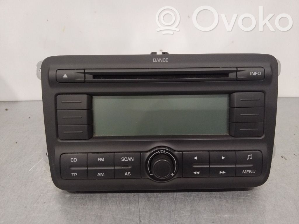 Skoda Fabia Mk2 (5J) Radio/CD/DVD/GPS head unit 