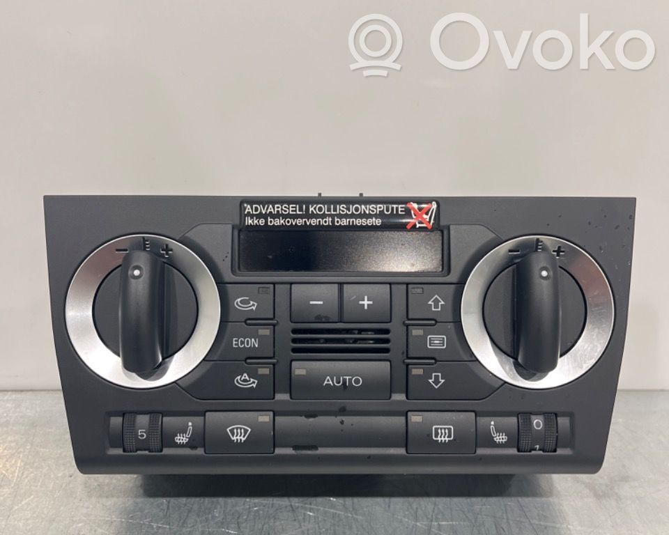 Console centrale, commande chauffage/clim   8P0820043AH,8P0820043AD,8P0820043AD,8P0820043AD,8P0820043AH