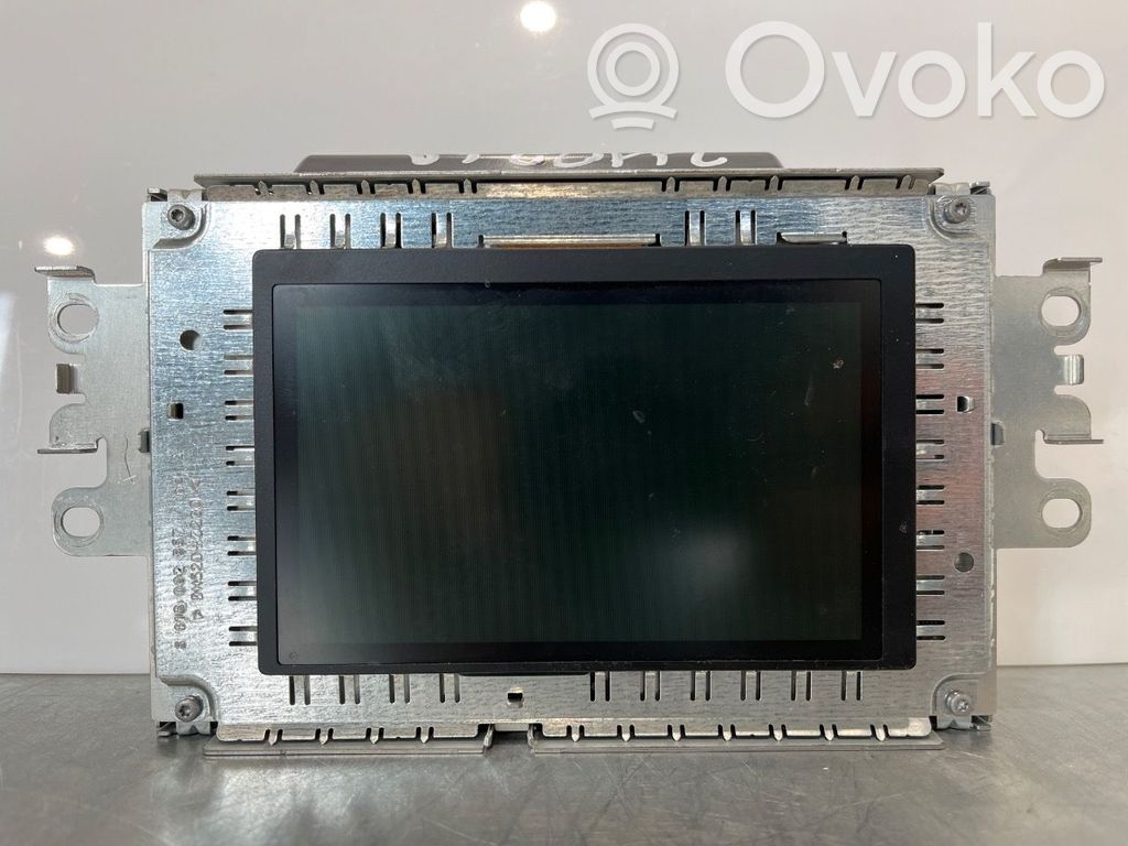 Volvo V70 Head unit multimedia control 