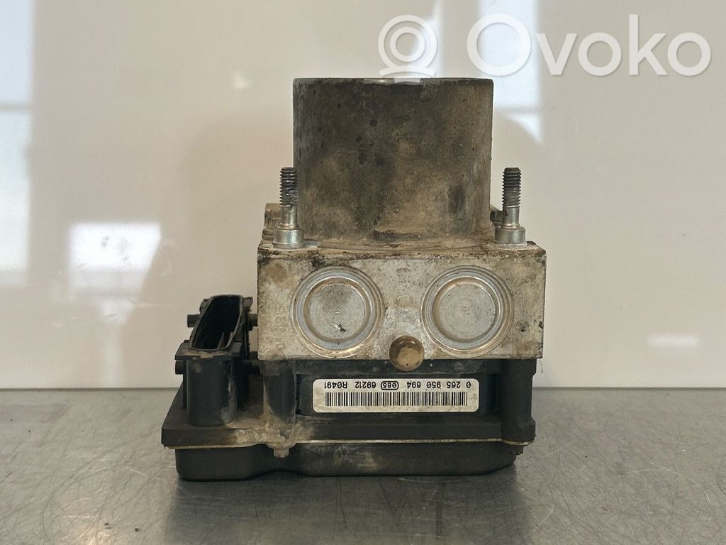 Pompe ABS   589201H600,0265235330,589201H600,0265235330,589201H600