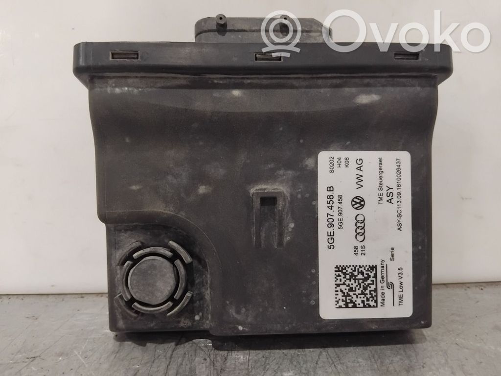 Volkswagen e-Golf Battery control module 