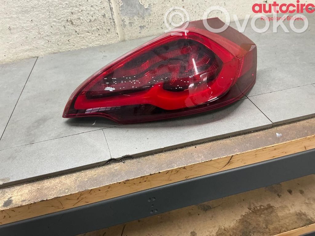 Opel Ampera- E Rear/tail lights 