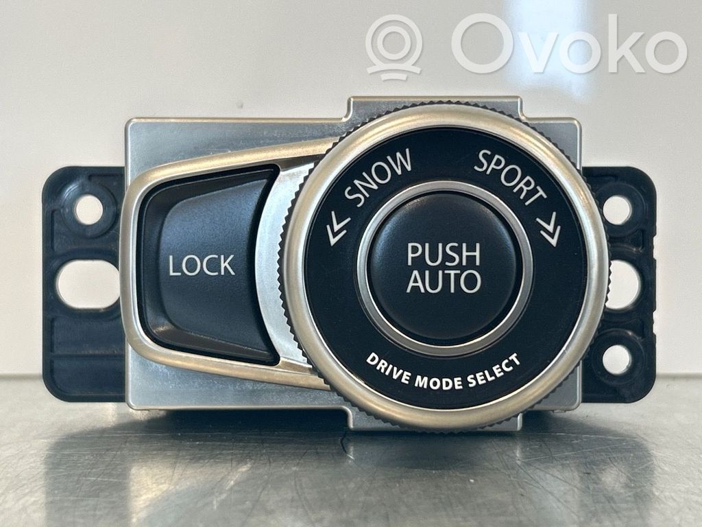 Suzuki Vitara (LY) Otros interruptores/perillas/selectores 
