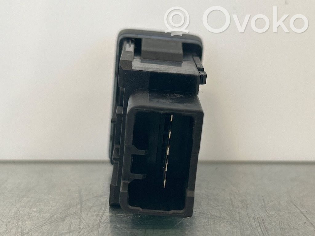 Suzuki Vitara (LY) Interruptor de luz antiniebla 