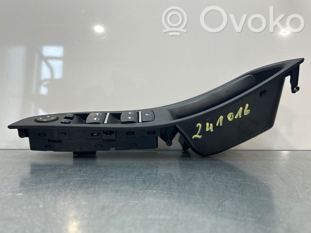 BMW 5 F10 F11 Interruttore di controllo dell’alzacristalli elettrico 